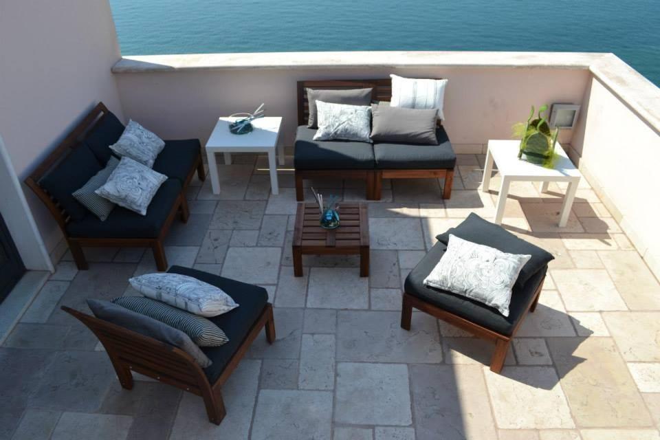 Baja Delle Sirene Bed & Breakfast Taranto Exterior photo